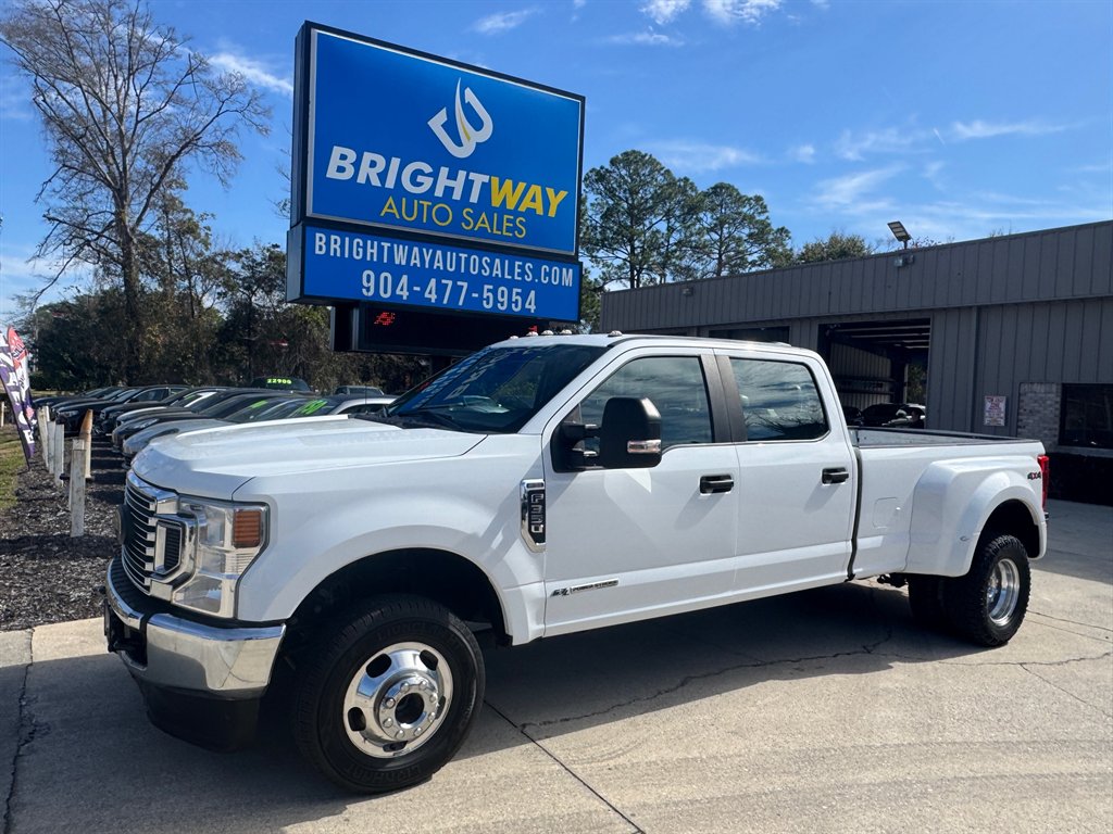 2022 Ford F-350 XL 4x4 Crew Cab 8' Box DRW's photo