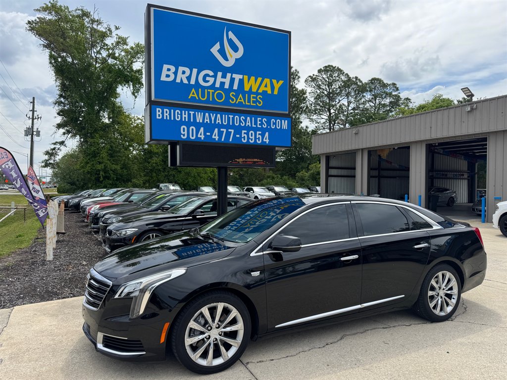 2019 Cadillac XTS's photo