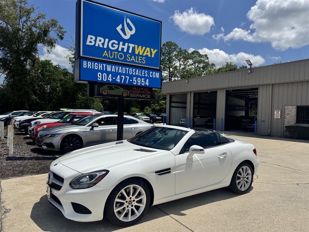 2018 Mercedes-Benz SLC Roadster SLC300